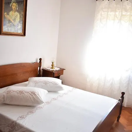Enjoy A Cozy In 65 M² With Terrace *